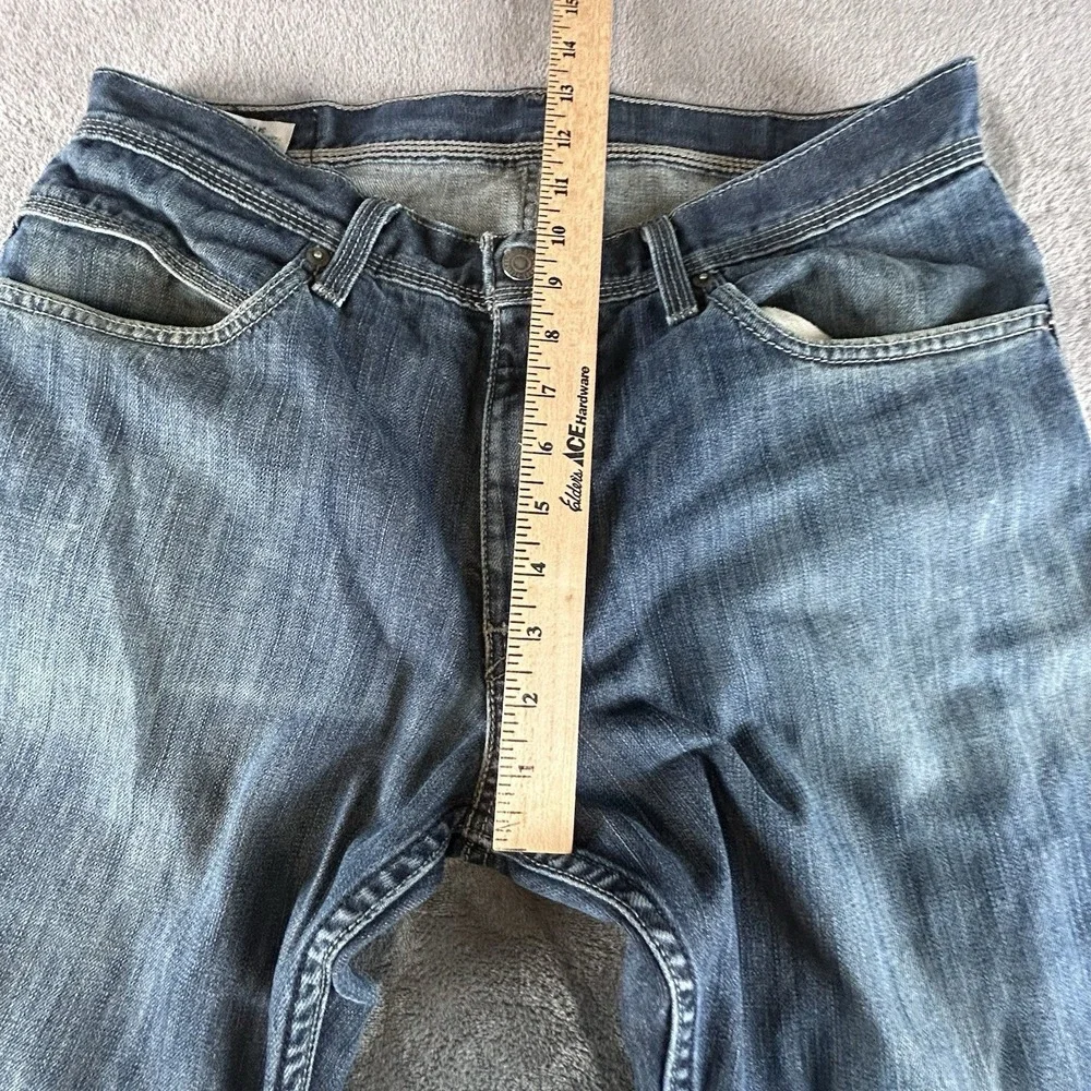 Vintage Y2K Levi's 514 Back Zipper Pockets Relaxed Fit Streetwear 2000s Jeans